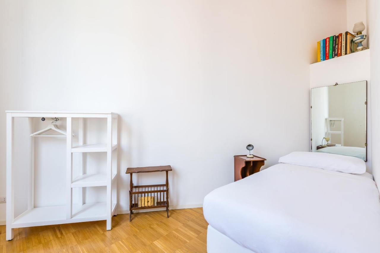 Nova Stylish House In Center By Napoliapartments Extérieur photo