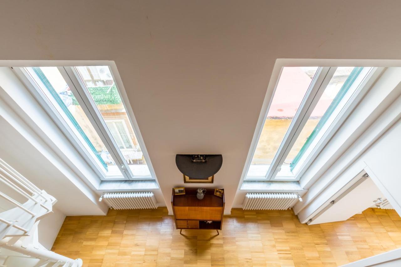 Nova Stylish House In Center By Napoliapartments Extérieur photo