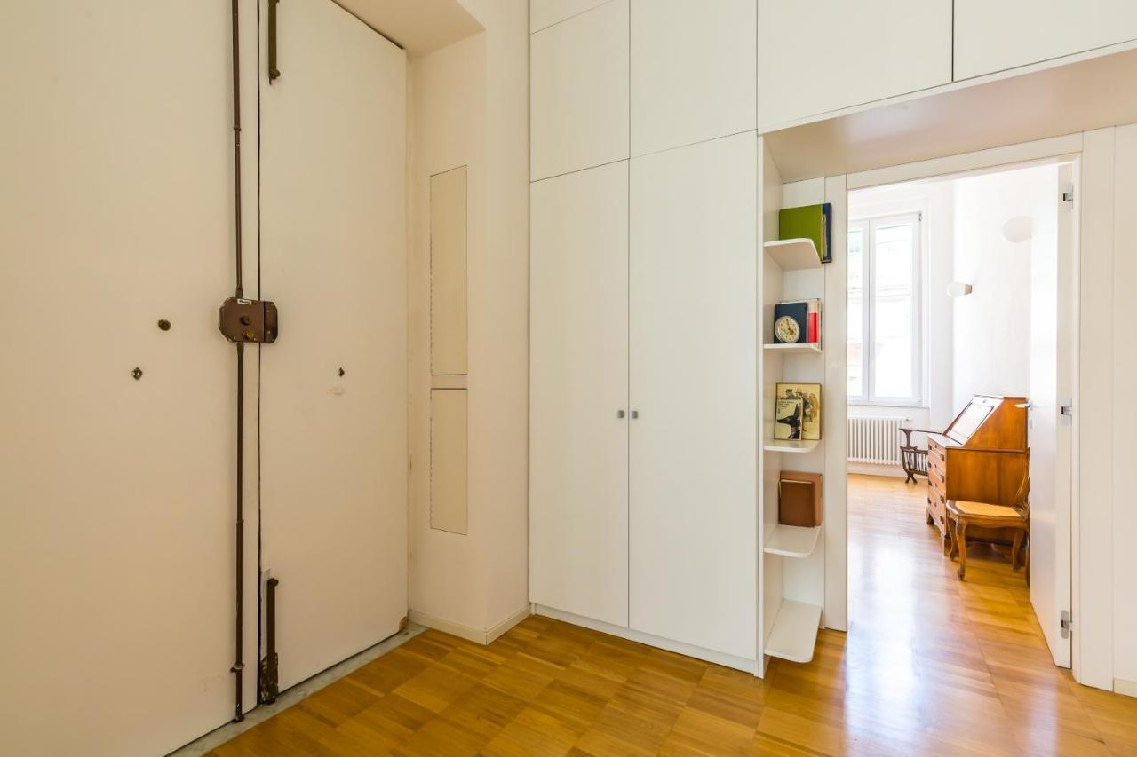 Nova Stylish House In Center By Napoliapartments Extérieur photo